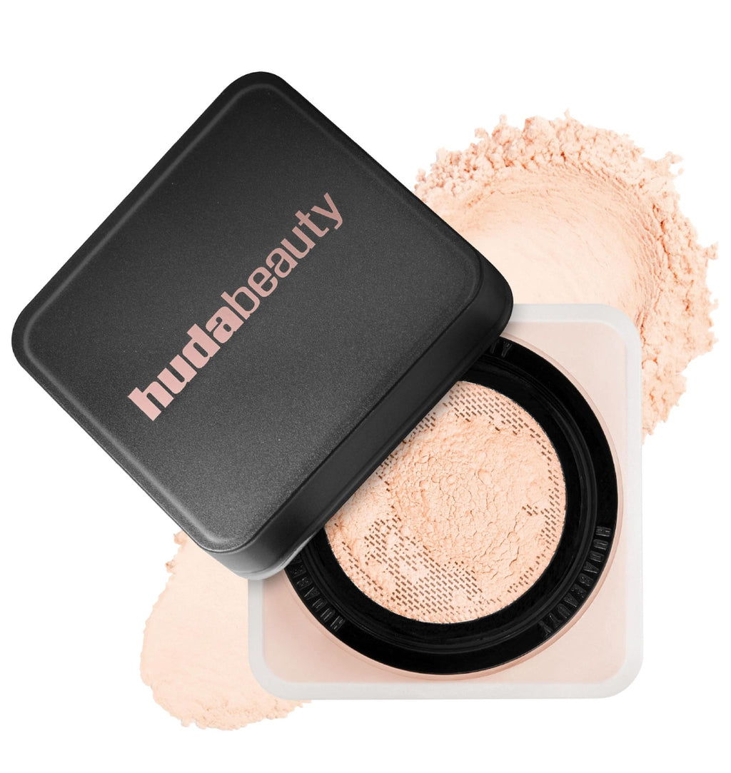 Polvo suelto Huda Beauty tono Cupcake